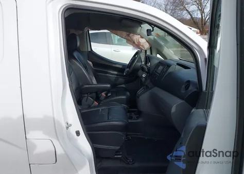 2017 Nissan Nv200 Sv from USA, damaged, VIN 3N6CM0KN7HK710315